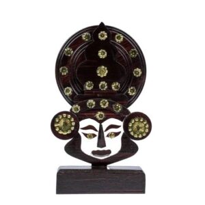 Handmade Kathakali Face on Chundan Vallam (Snake Boat)